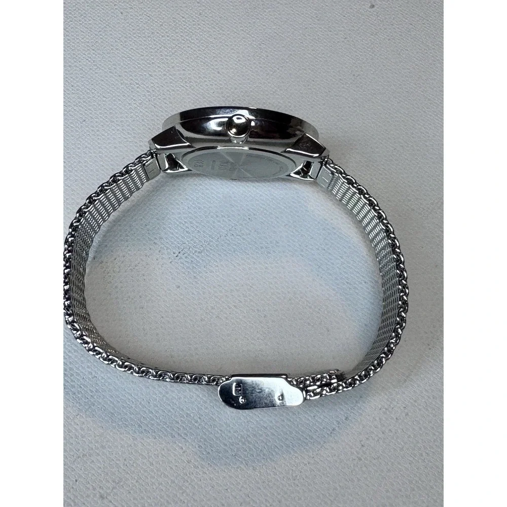 Movado Bold Women's Swiss Quartz Watch Crystal Bezel Silver Mesh Bracelet